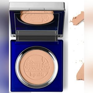 SOLD!!!!LA PRAIRIE SKIN CAVIAR COMPLEXION COMPACT FOUNDATION SPF 15 - NC10